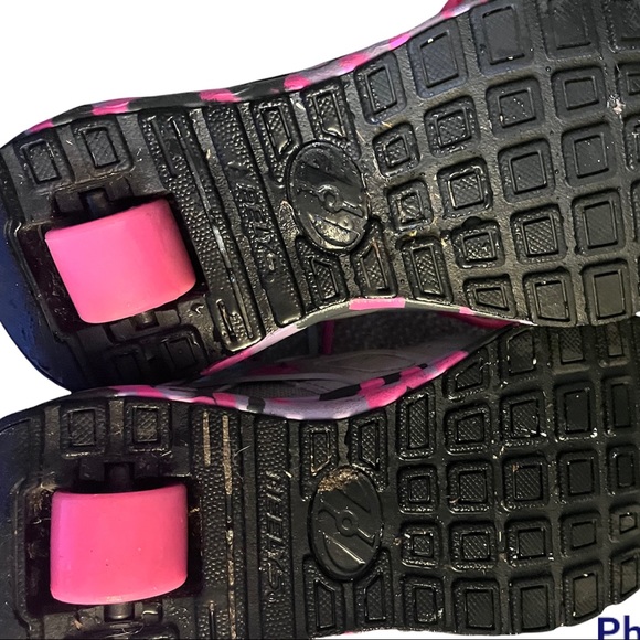 Girls Original Heelys Sneakers Pink & Grey - Picture 7 of 9